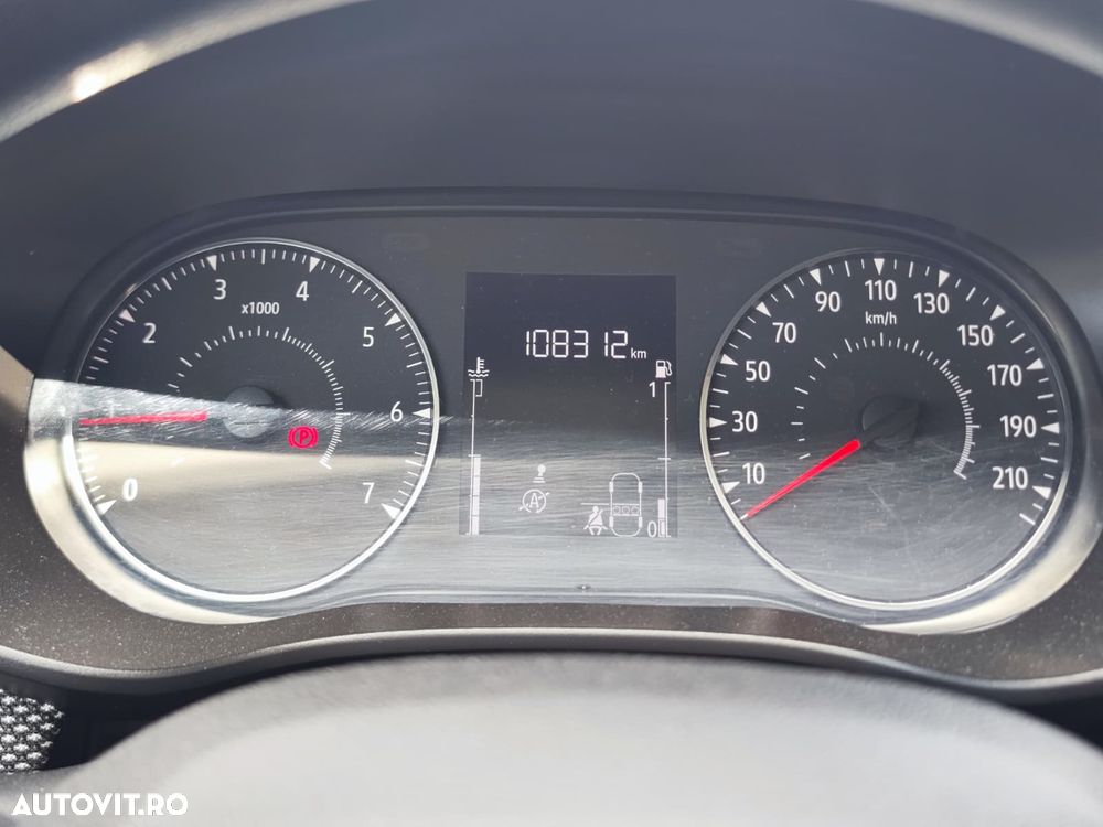 Dacia Logan TCe 90 MT6 Prestige - 25