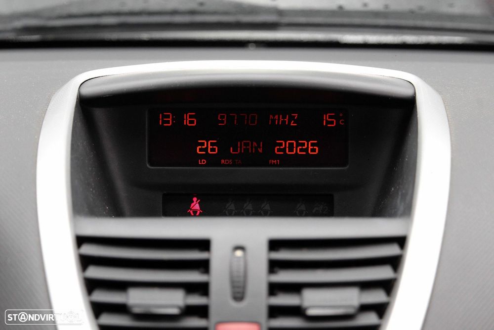 Peugeot 207 1.4 HDi Premium - 22