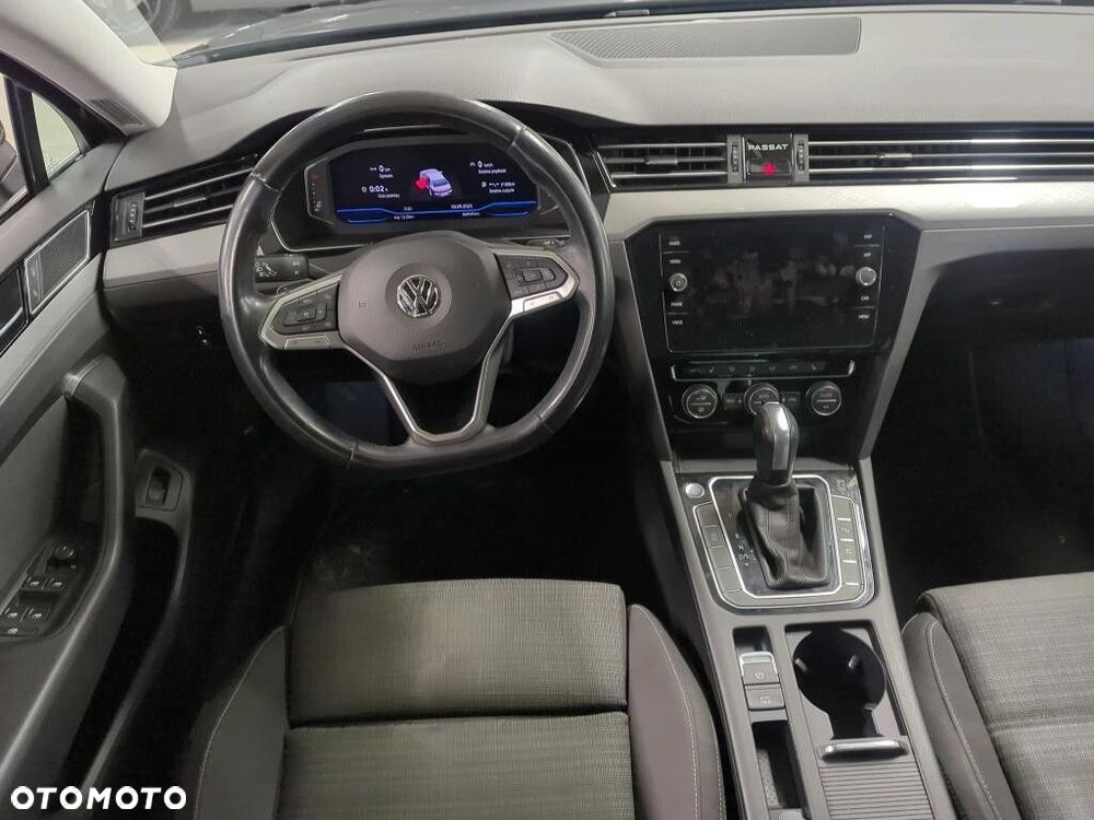Volkswagen Passat 2.0 TSI Business DSG - 4