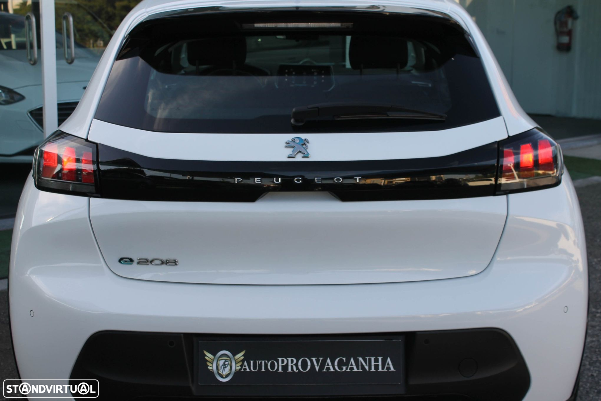 Peugeot 208 Elektromotor 136 Business - 39