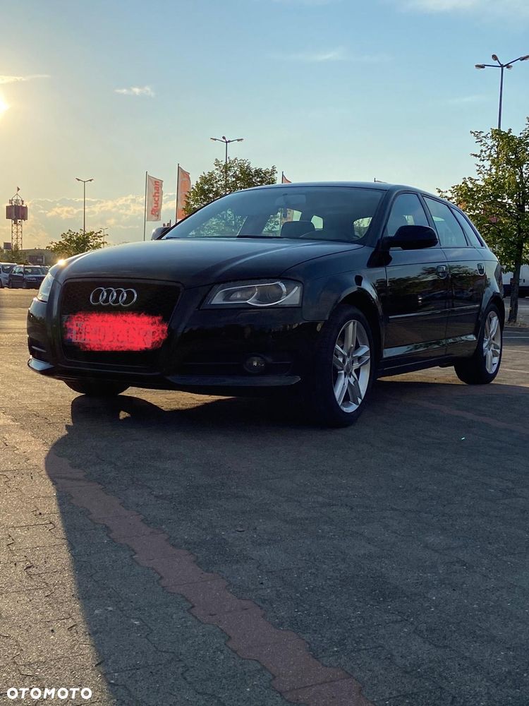 Audi A3 Sportback 2.0 TDI Ambition - 2