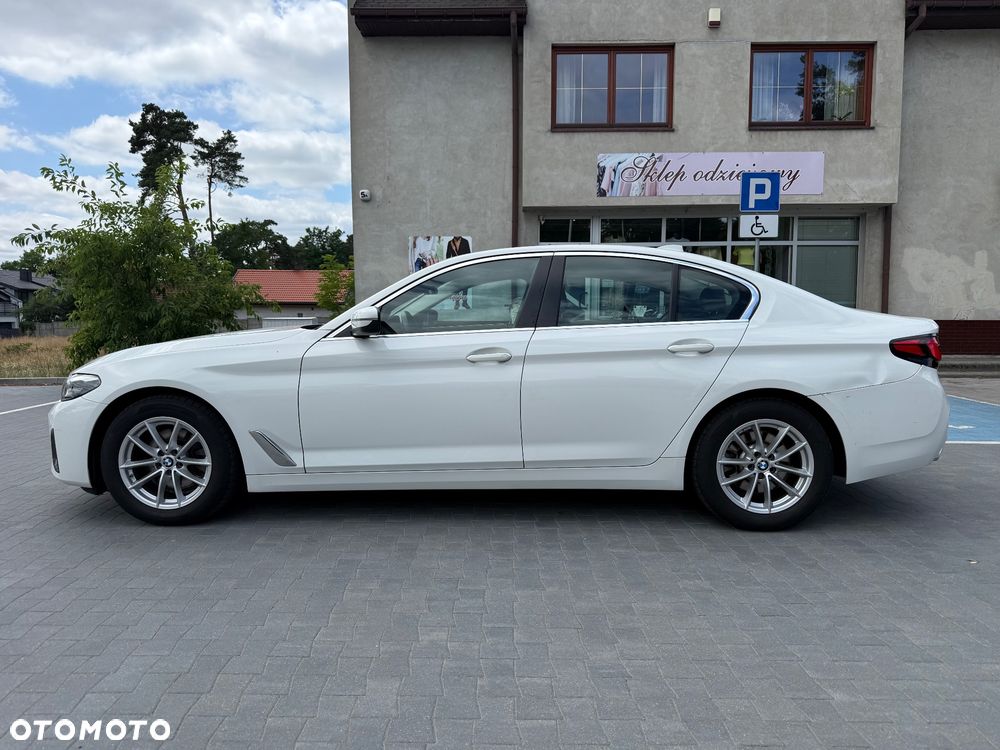 BMW Seria 5 518d mHEV Business Edition - 3