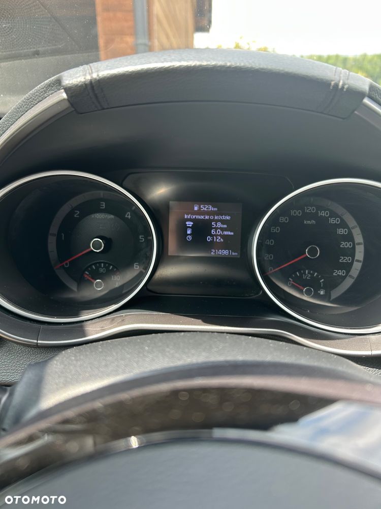 Kia Ceed 1.6 CRDi mHEV S - 12
