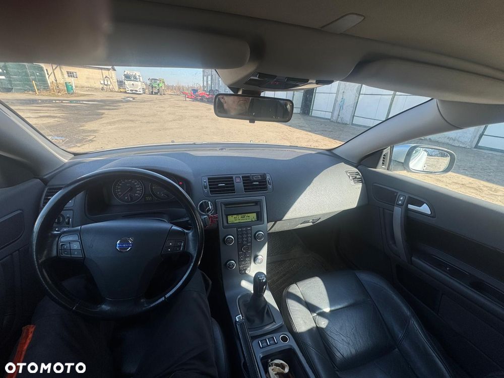 Volvo C70 2.0D Momentum - 6