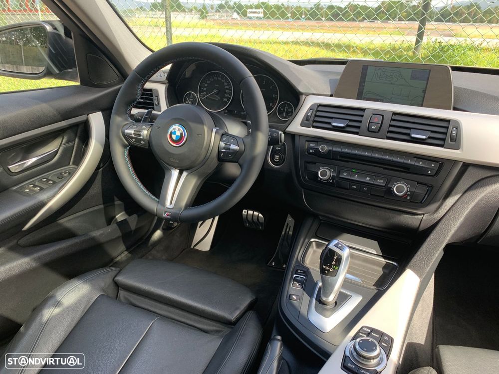 BMW 320 d Auto Pack M - 17