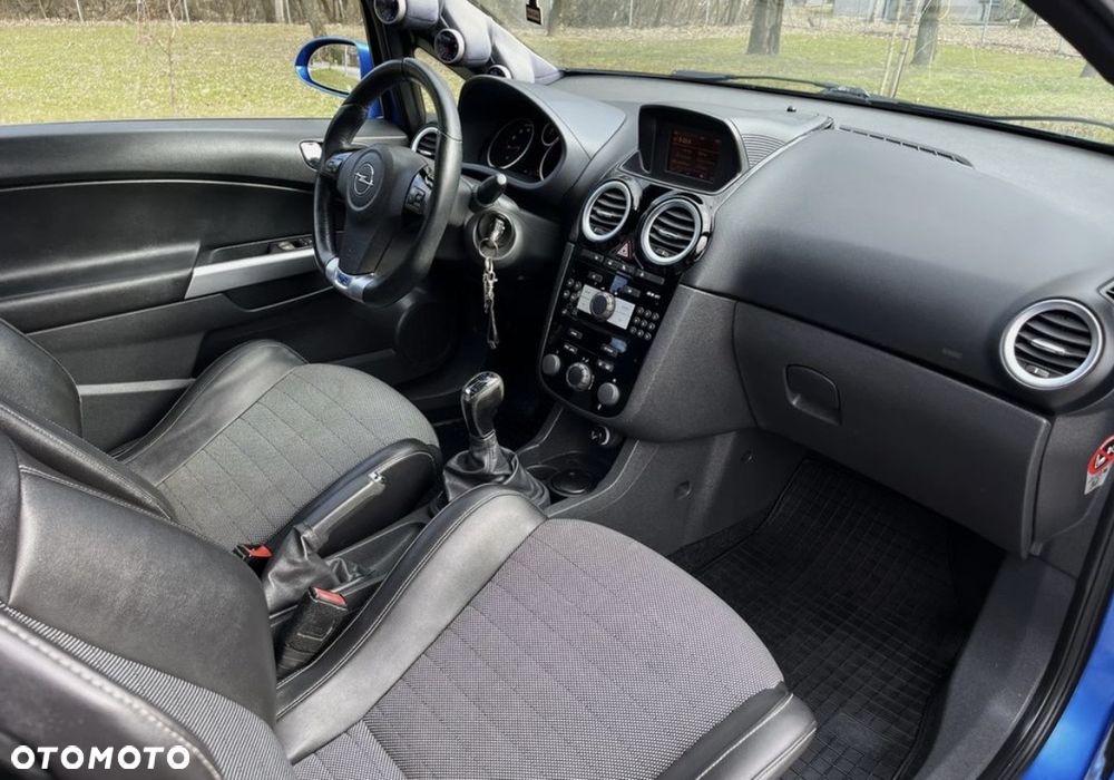 Opel Corsa - 16