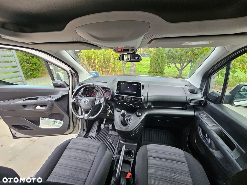 Opel Combo 1.2 Turbo Start/Stop Edition - 23
