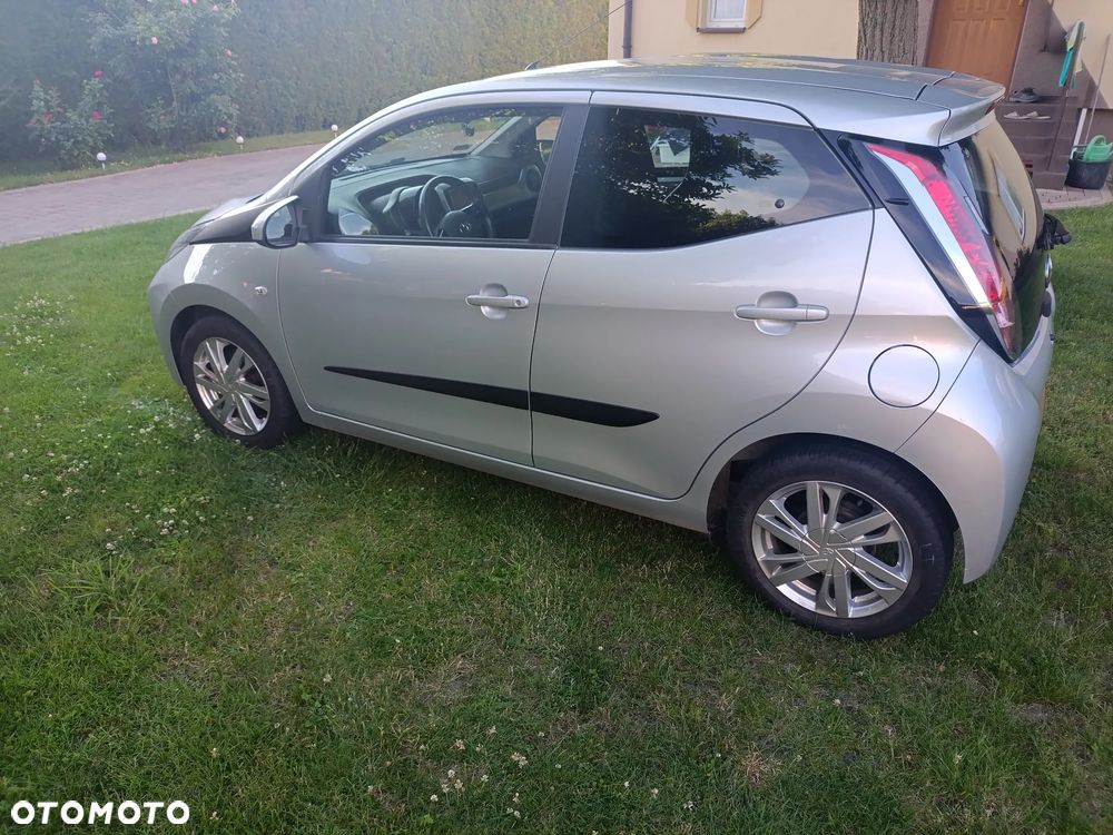 Toyota Aygo 1.0 VVT-i Sprint EU6 - 1