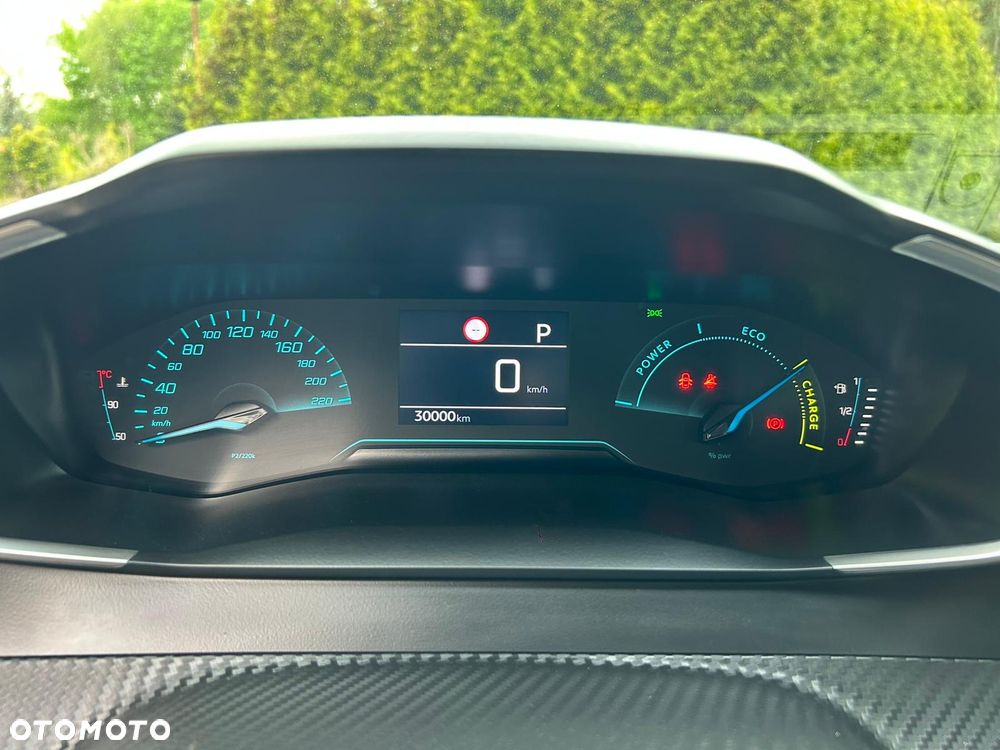 Peugeot 2008 Hybrid 136 e-DSC Style - 10