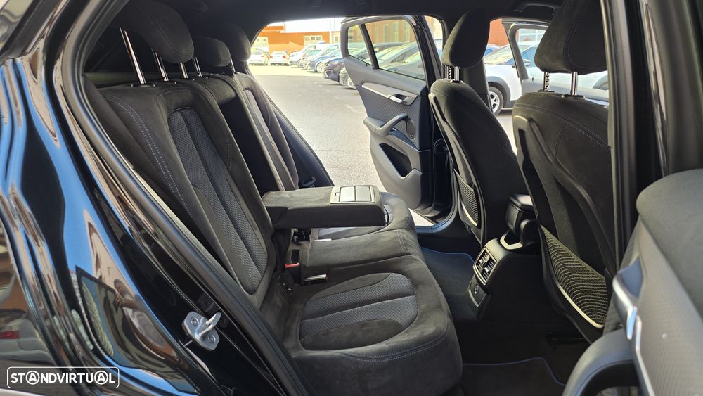 BMW X2 20 d xDrive Auto Pack M - 29