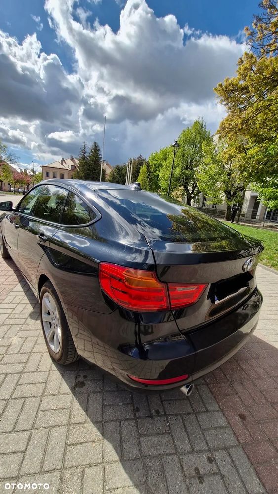 BMW 3GT 318d - 17