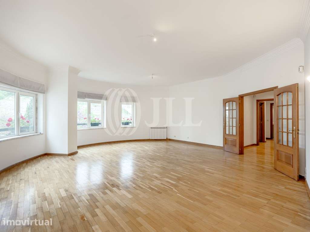 Apartamento T3 com garagem no Areeiro, em Lisboa - Grande imagem: 4/32