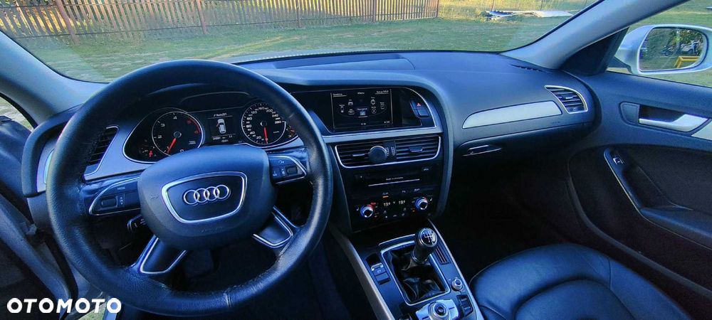 Audi A4 Avant - 6