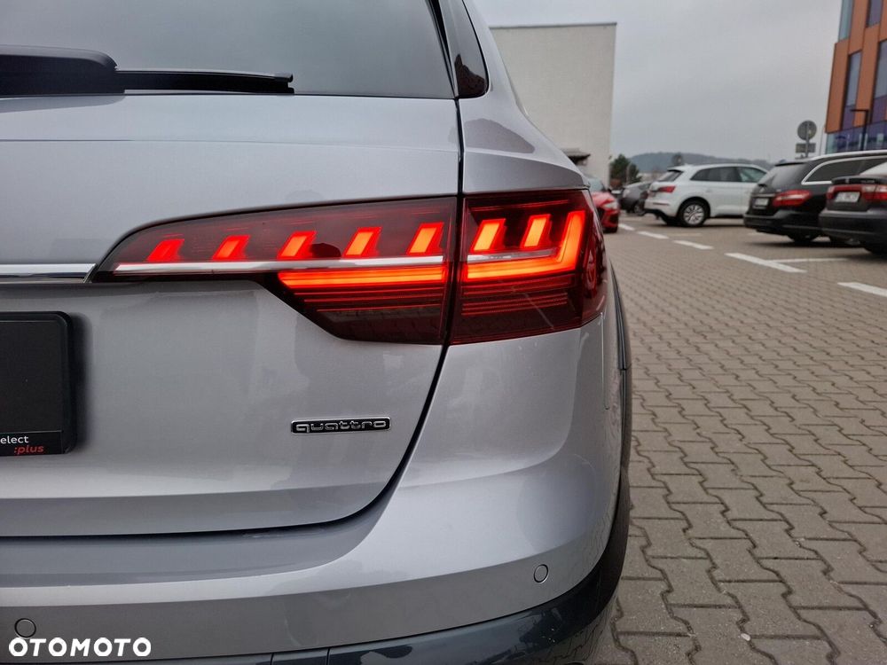Audi A4 Allroad - 38