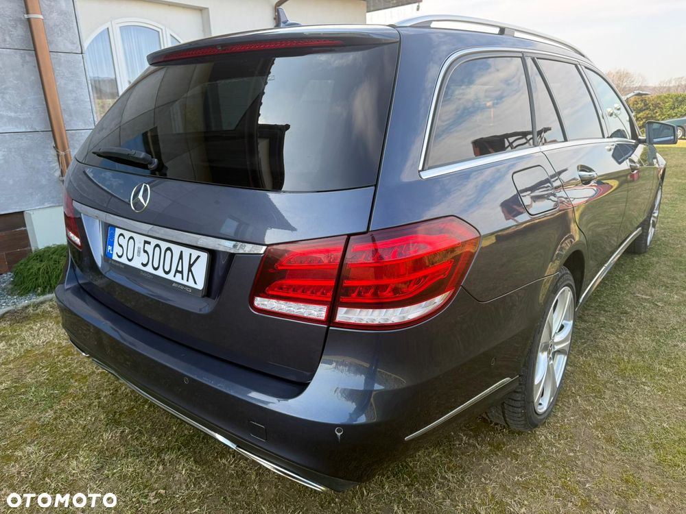 Mercedes-Benz Klasa E 300 BlueTEC 7G-TRONIC - 16