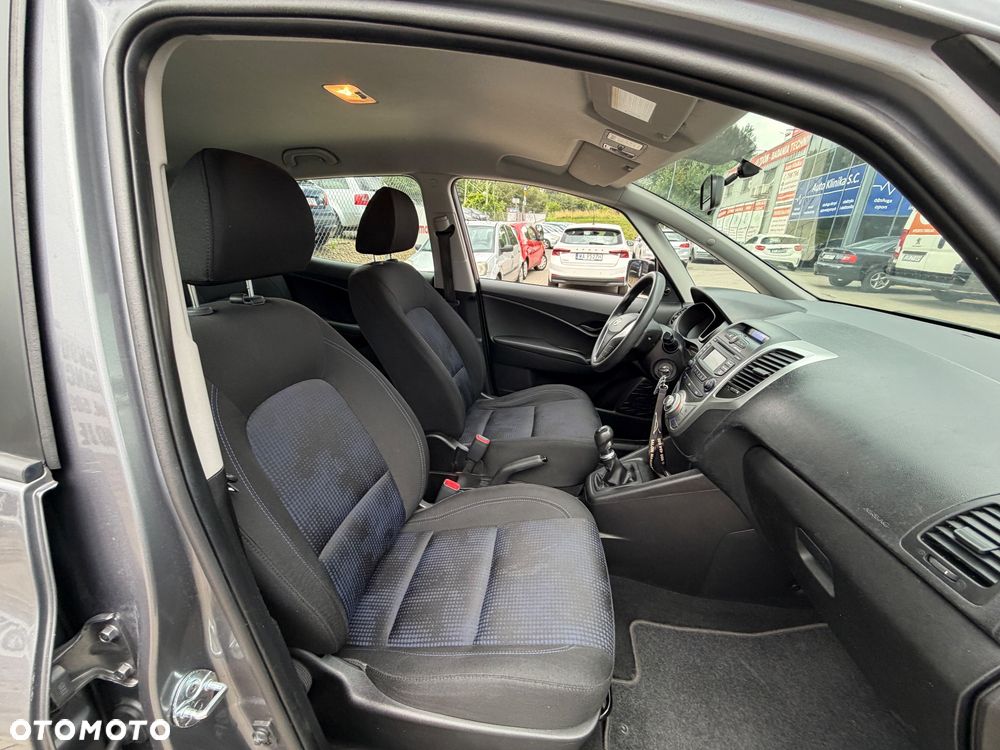 Hyundai ix20 1.4 Classic - 12