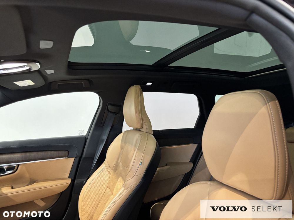 Volvo V90 - 16