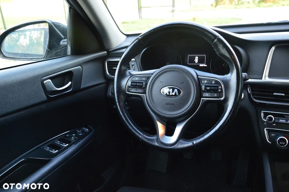 Kia Optima 2.0 L - 18