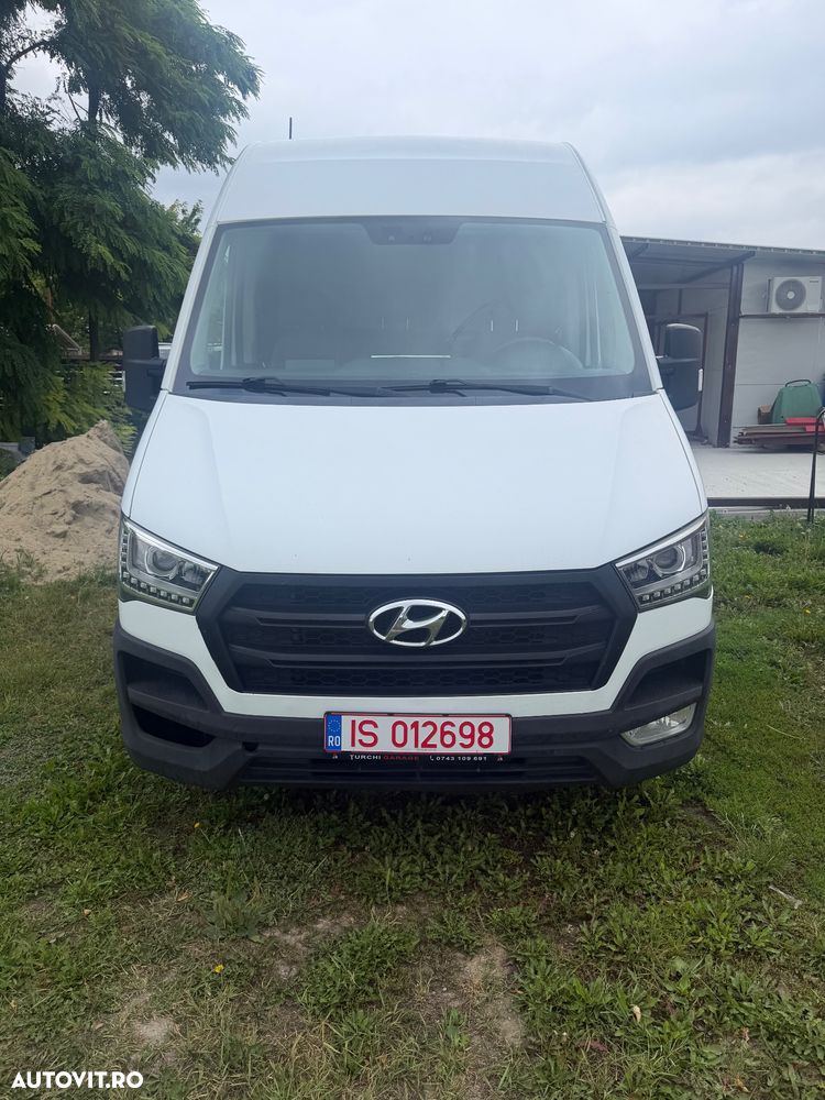 Hyundai H350 - 1