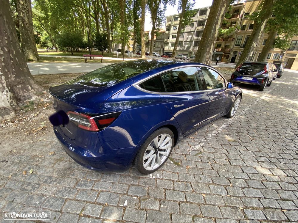 Tesla Model 3 Long-Range Dual Motor AWD - 3
