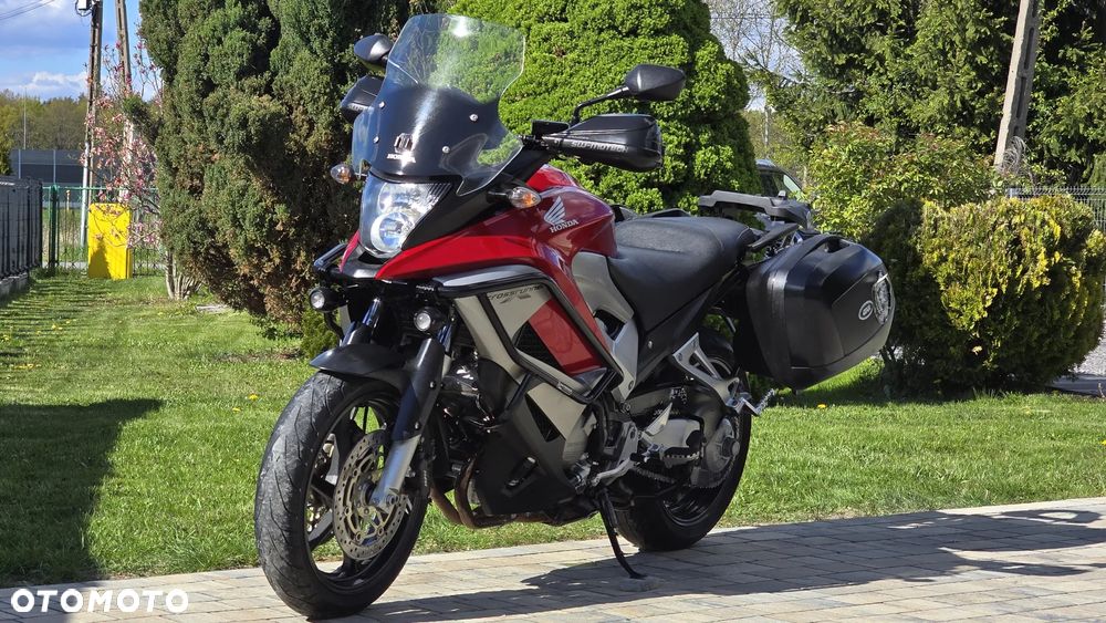 Honda VFR - 11