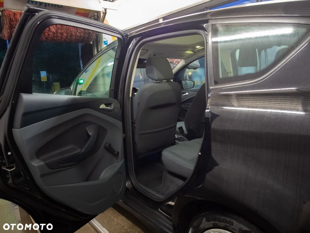 Ford C-MAX - 17