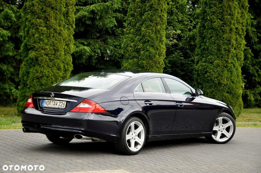 Mercedes-Benz CLS - 6