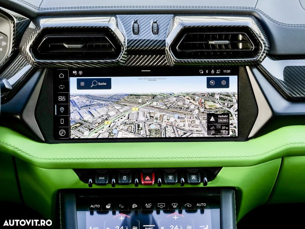 Lamborghini URUS - 11