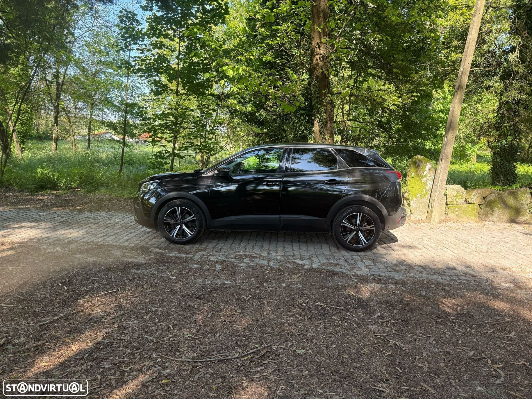 Peugeot 3008 1.5 BlueHDi Allure EAT8 - 8