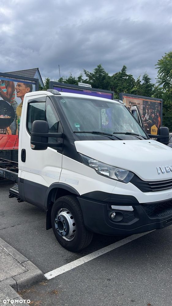 Iveco Daily - 12