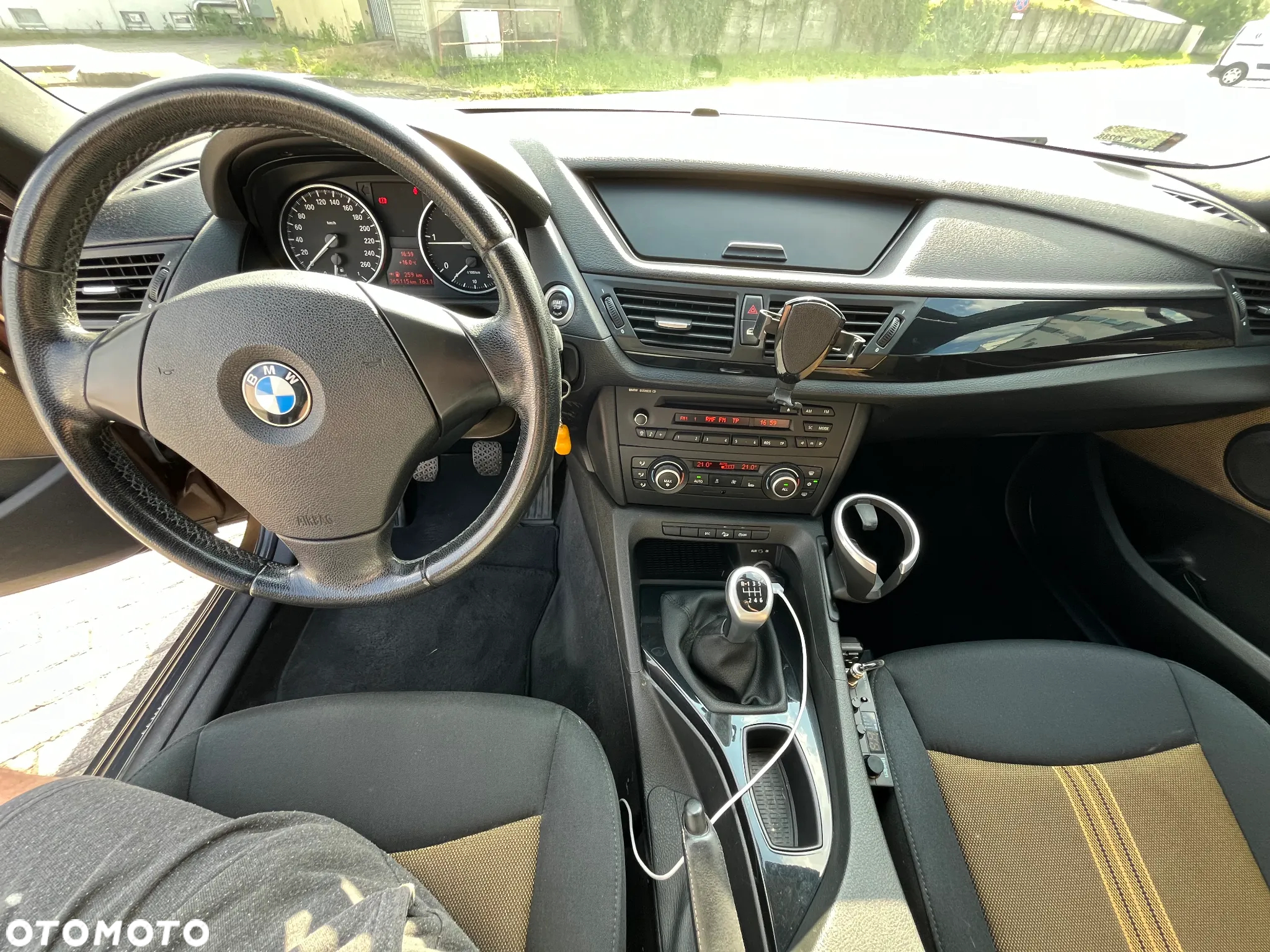 BMW X1 xDrive18d - 15