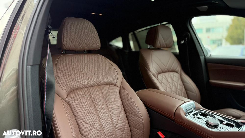 BMW X6 xDrive40i AT MHEV - 23