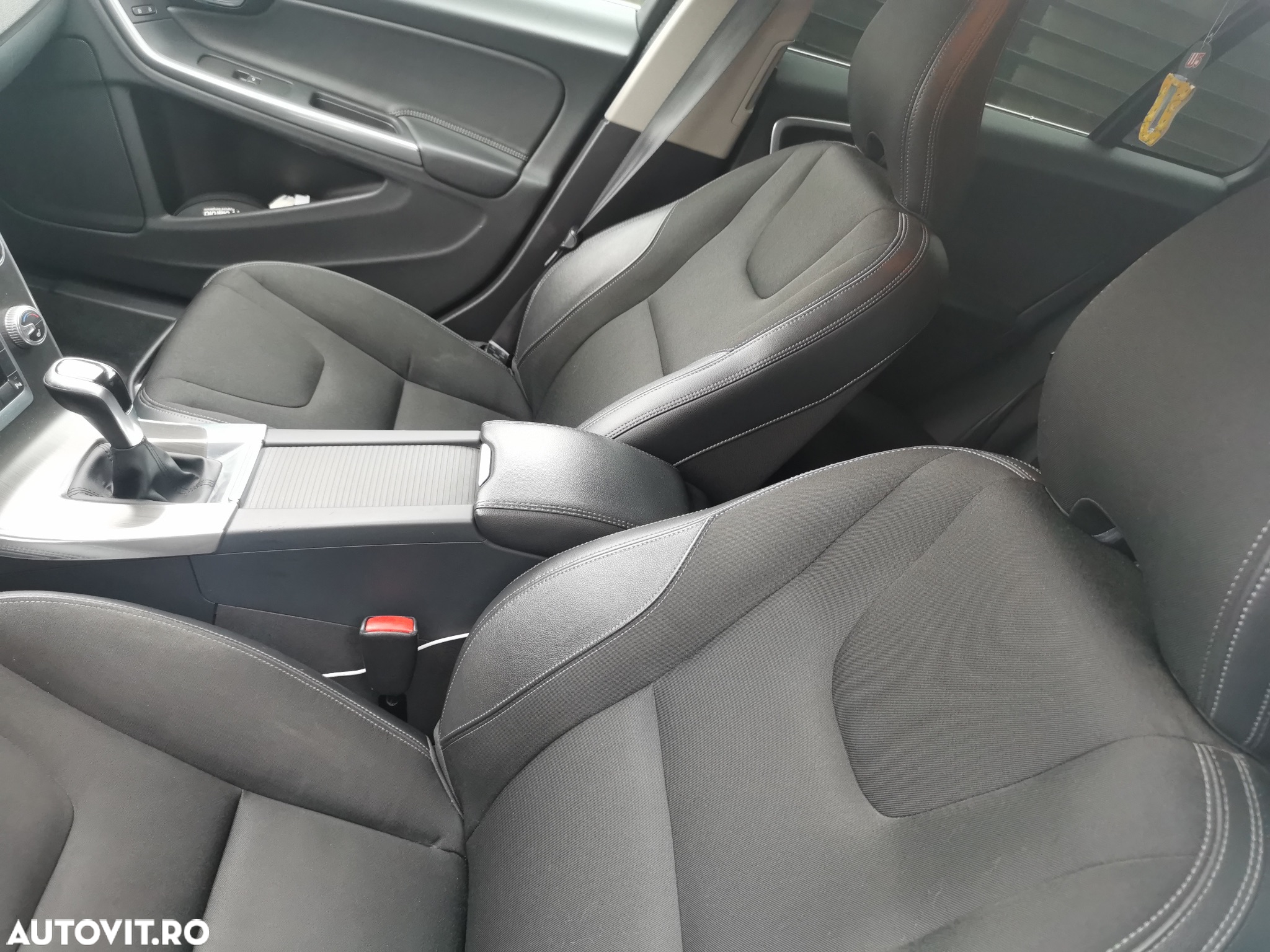 Volvo V60 D2 - 4