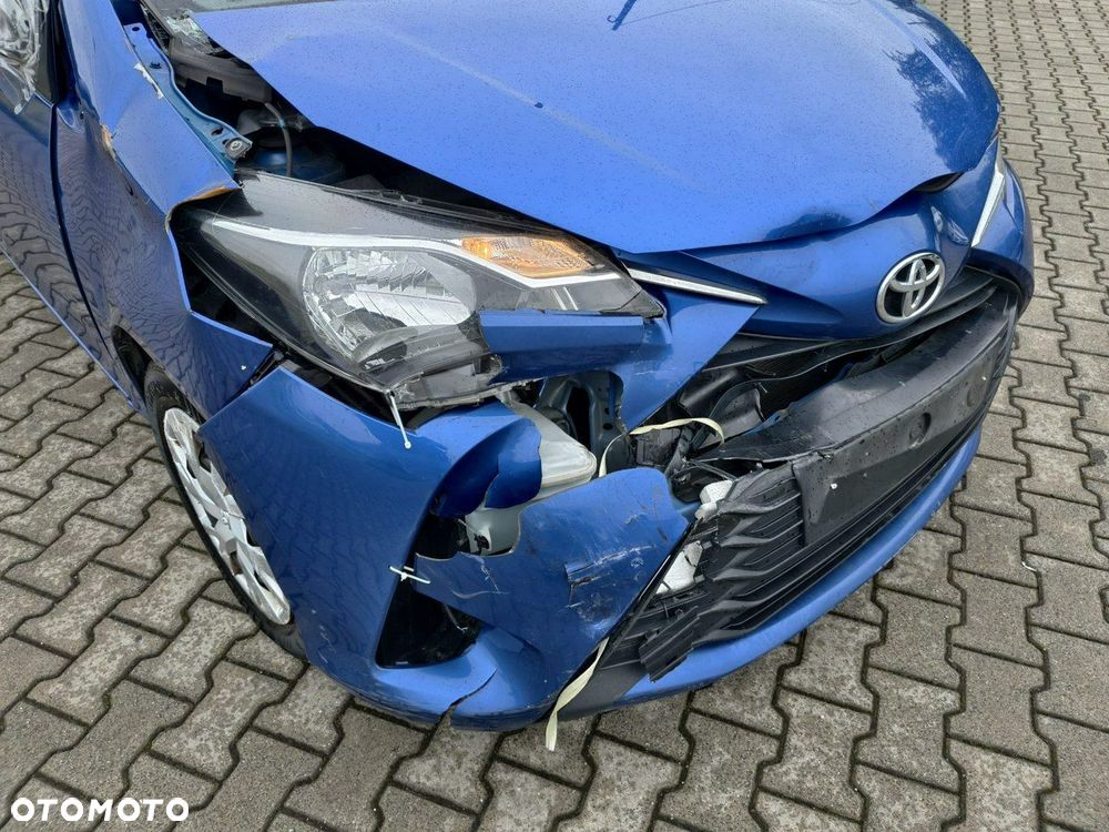 Toyota Yaris - 13