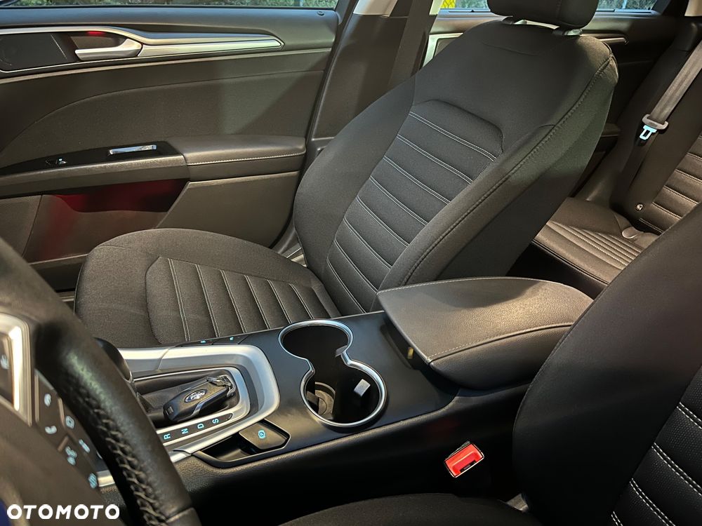 Ford Mondeo - 20