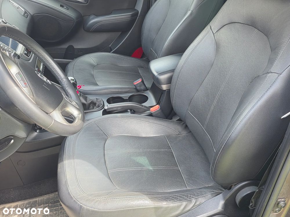 Hyundai ix35 - 14