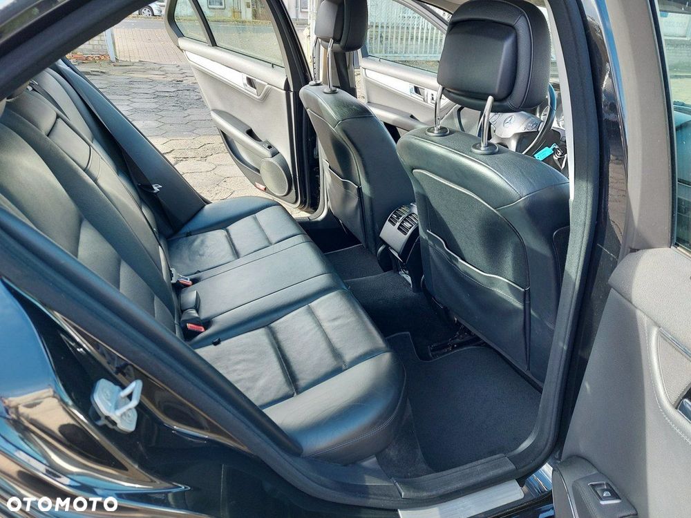 Mercedes-Benz Klasa C - 13