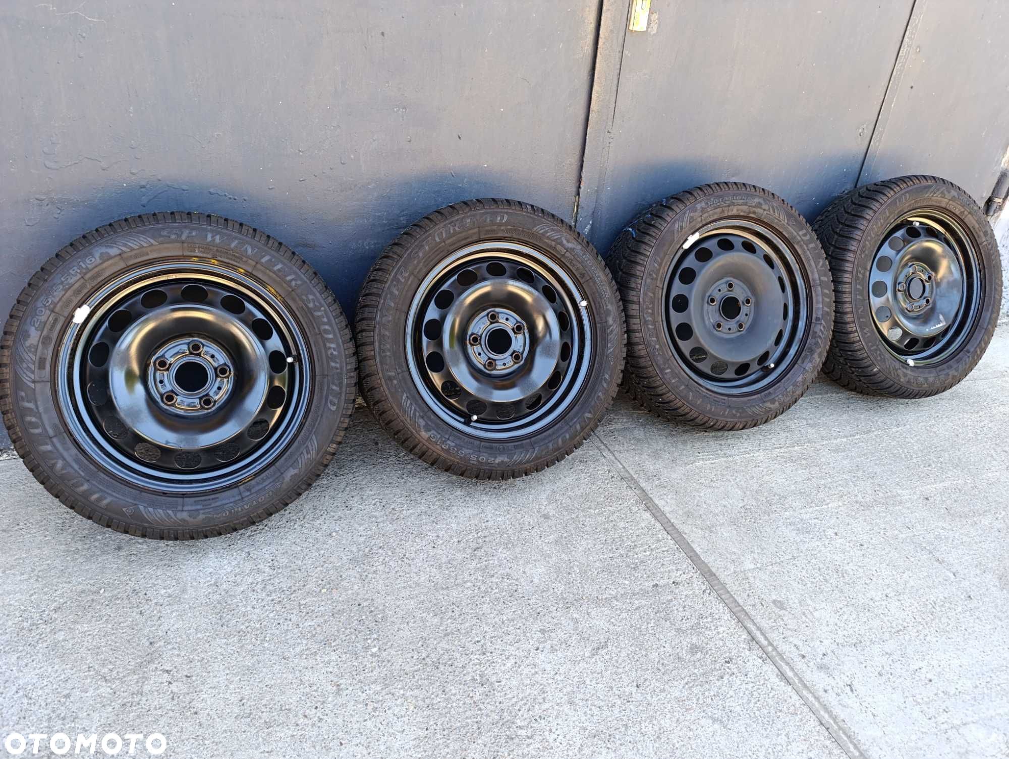 Koła Zima VW Golf Audi A3 Skoda Octavia Seat Leon 5x112 205/55R16 2020 - 1