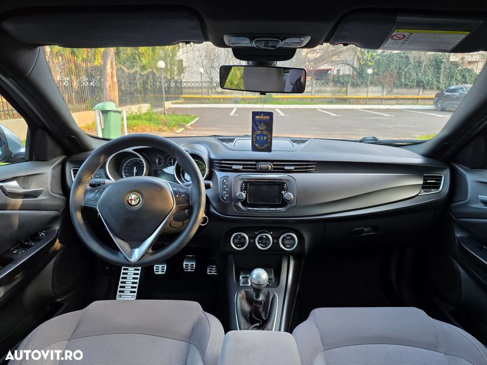 Alfa Romeo Giulietta 2.0 JTDM 16V Sport - 7