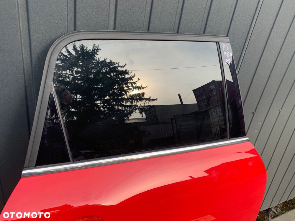 DRZWI PRAWY TYŁ MINI COUNTRYMAN F60 851 CHILI RED - 6