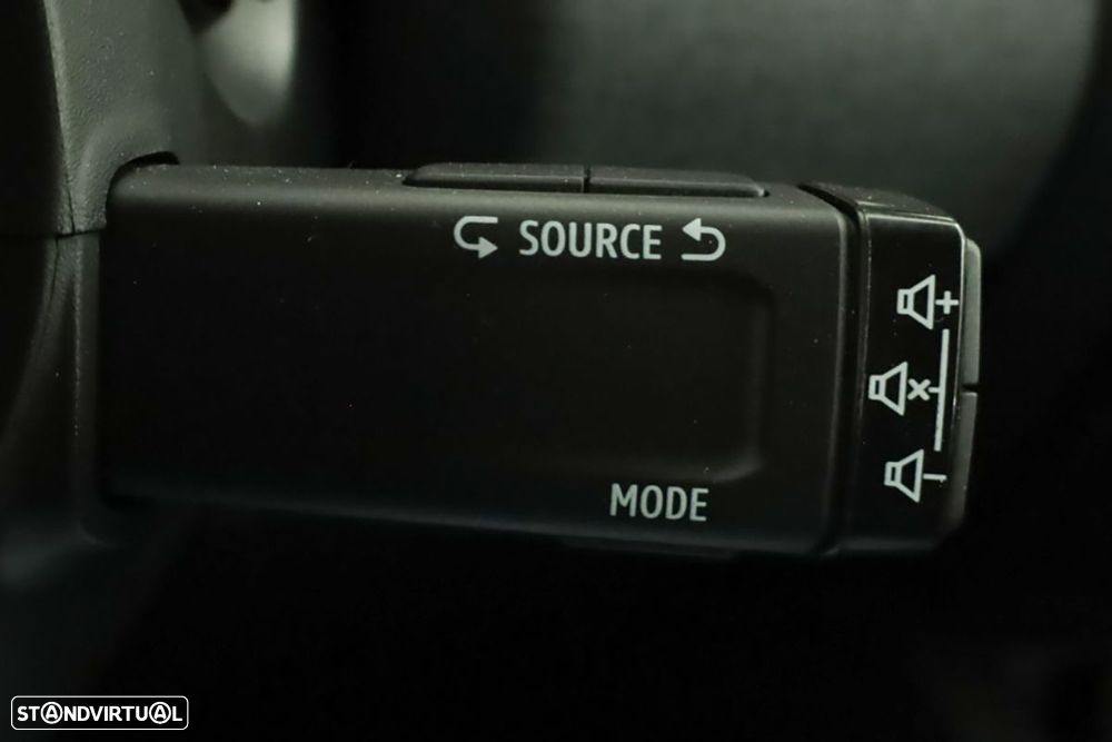 Mitsubishi Colt 1.0 MPI-T Invite - 18