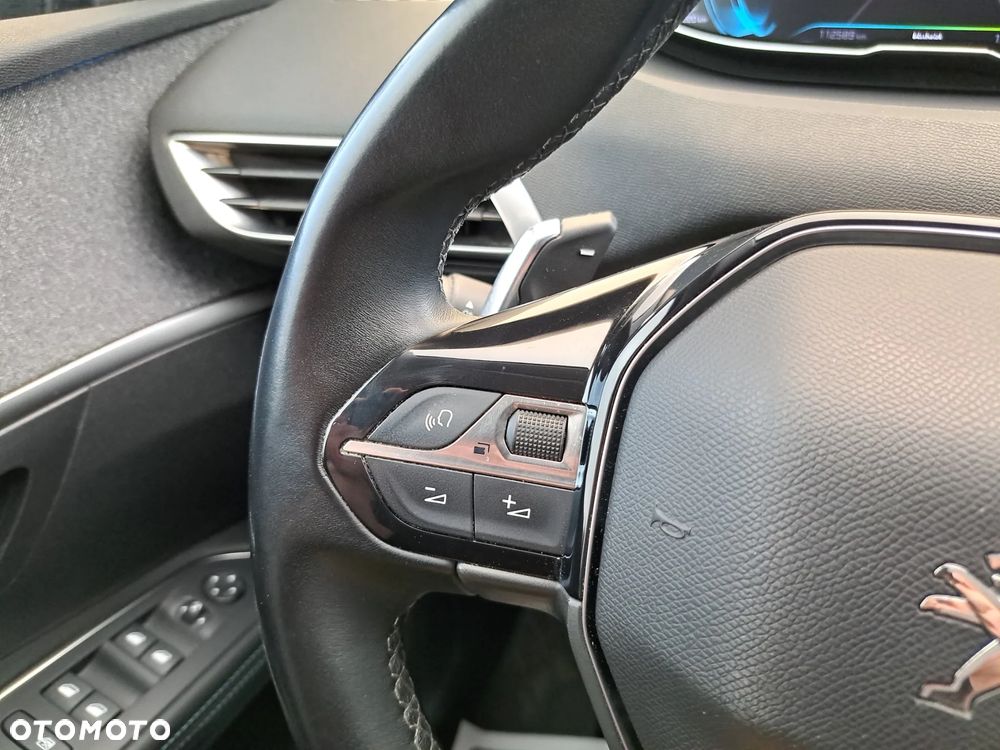 Peugeot 3008 1.6 PureTech Hybrid PHEV Allure Pack S&S EAT8 - 19