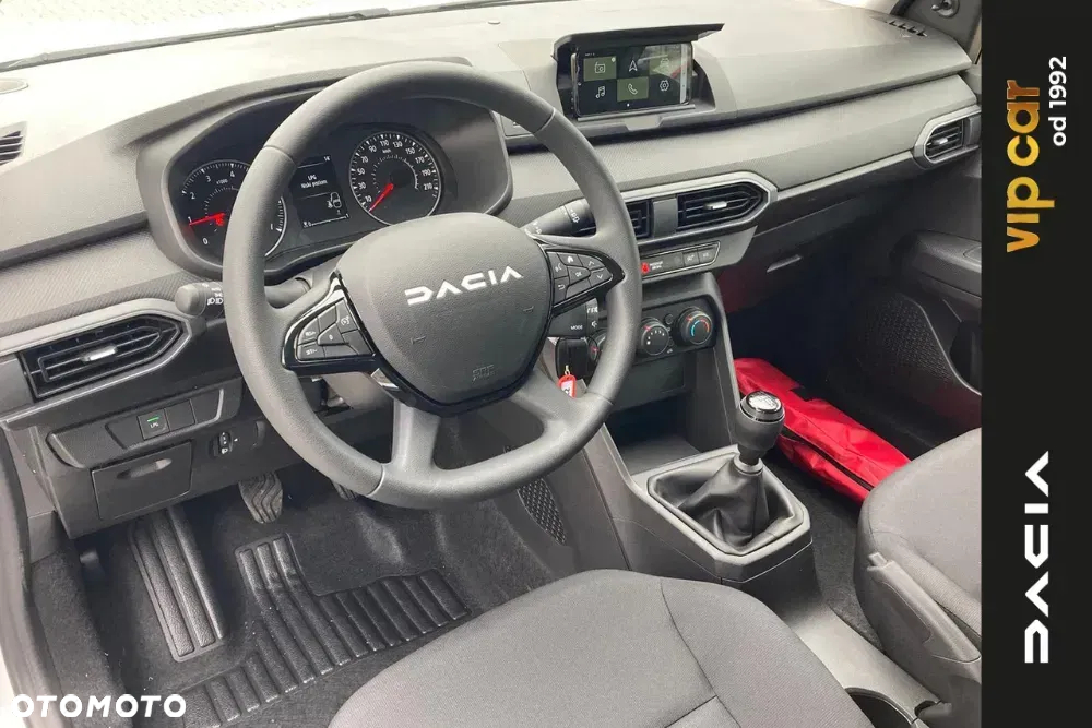Dacia Jogger 1.0 TCe Essential 7os - 6
