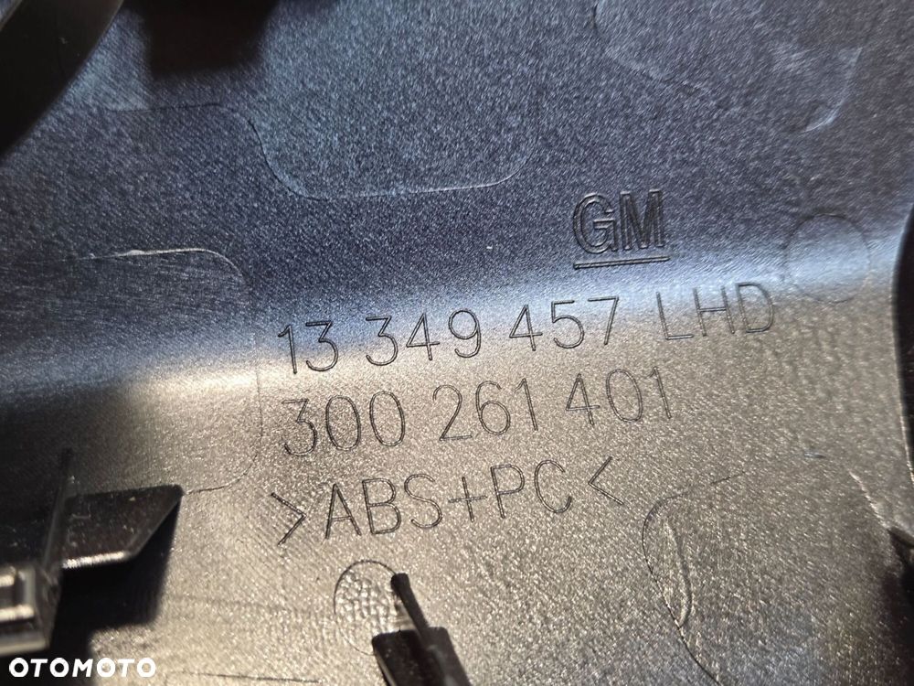 KRATKA DEKOR PANEL LISTWA DESKI OPEL ADAM 13349457 EUROPA - 8