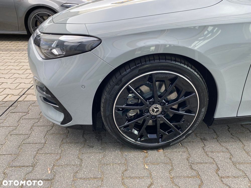 Mercedes-Benz CLA - 7