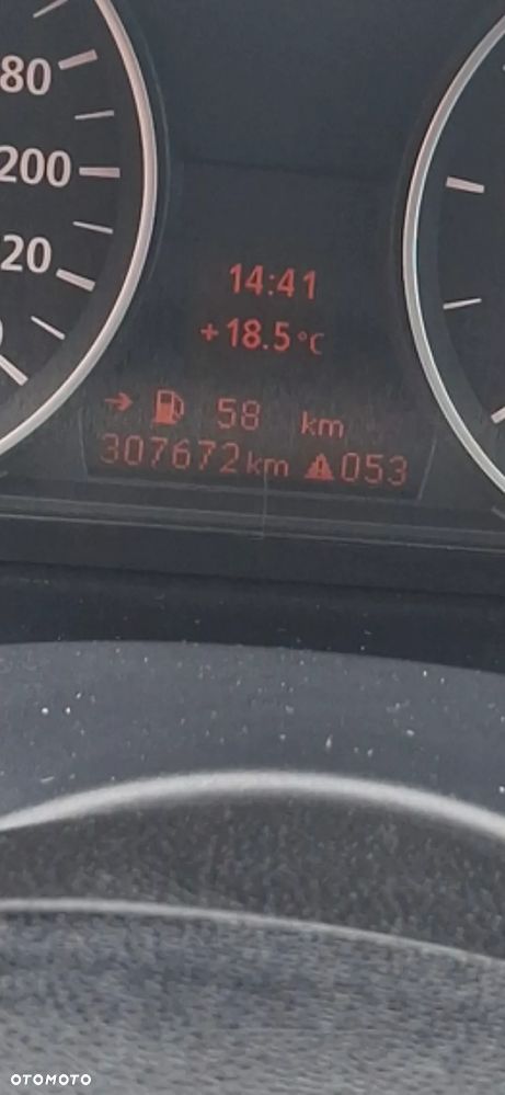 BMW Seria 1 120d - 12