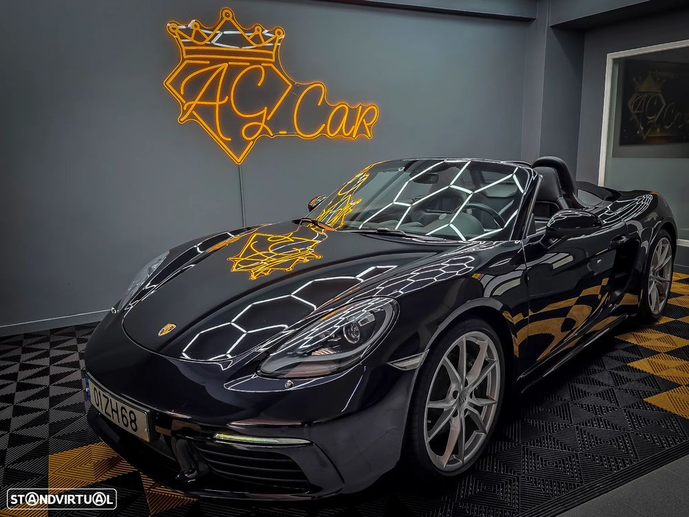 Porsche 718 - 8