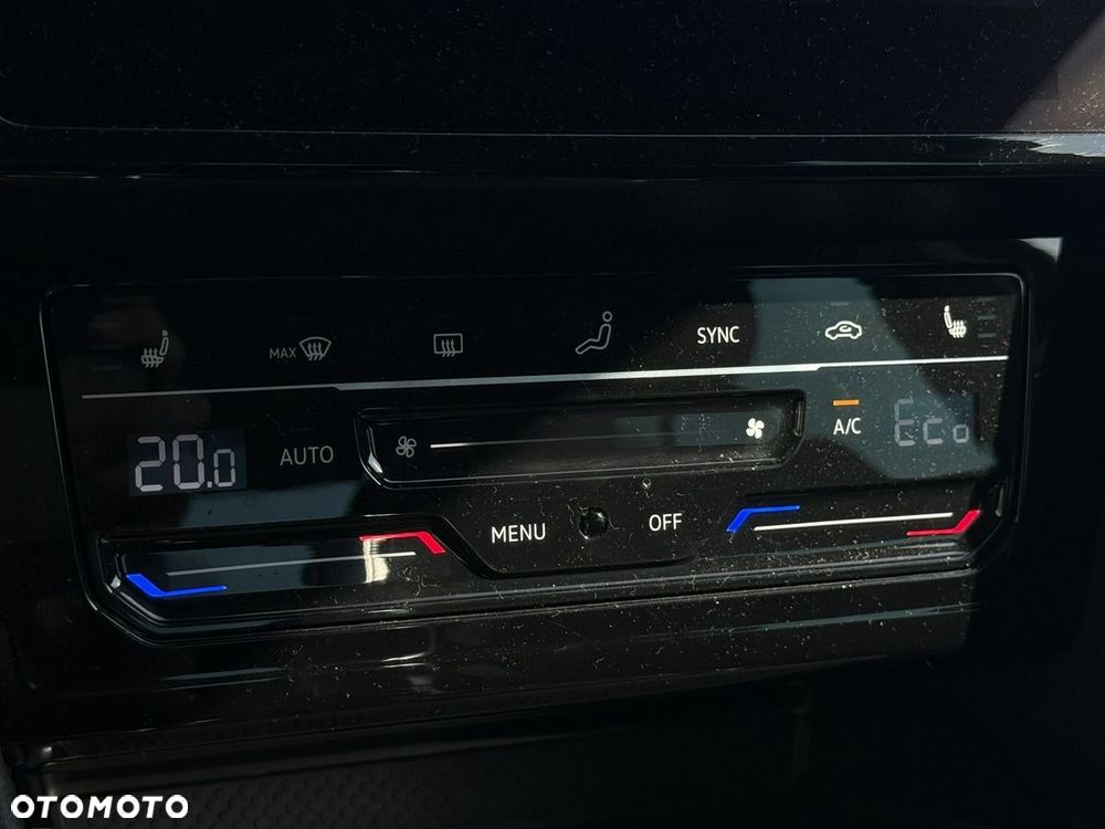 Volkswagen Passat 1.4 TSI Plug-In Hybrid GTE DSG - 13
