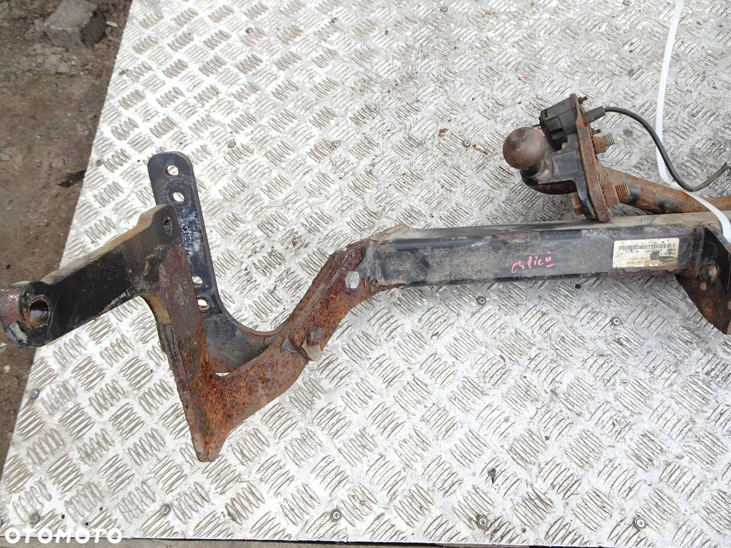 Hak holowniczy KPL. Citroen C4 Picasso II - 9