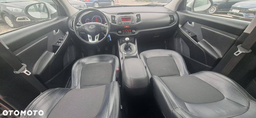 Kia Sportage 2.0 CVVT 2WD Attract - 13